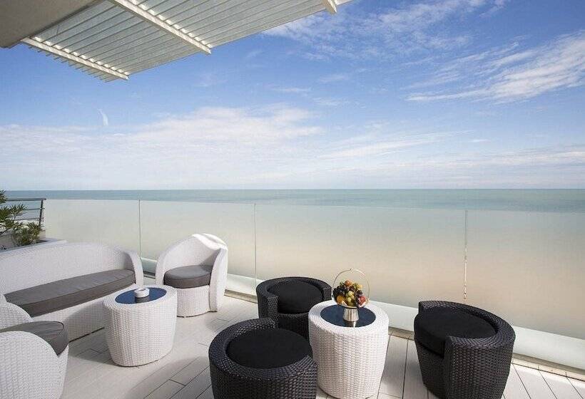 Апартаменты Пентхаус 2 Спальни, Waldorf  Premier Resort