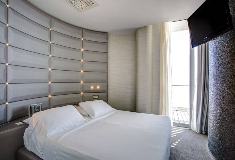 デラックススイート２ベッドルーム, Waldorf  Premier Resort