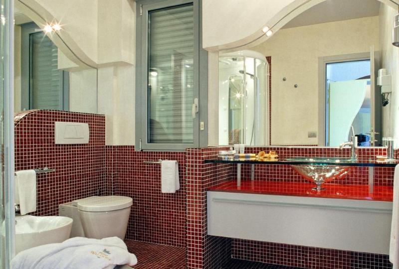 コンフォートルーム, Waldorf  Premier Resort