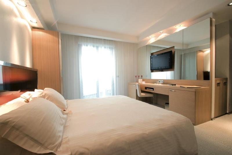 Номер Комфорт, Waldorf  Premier Resort