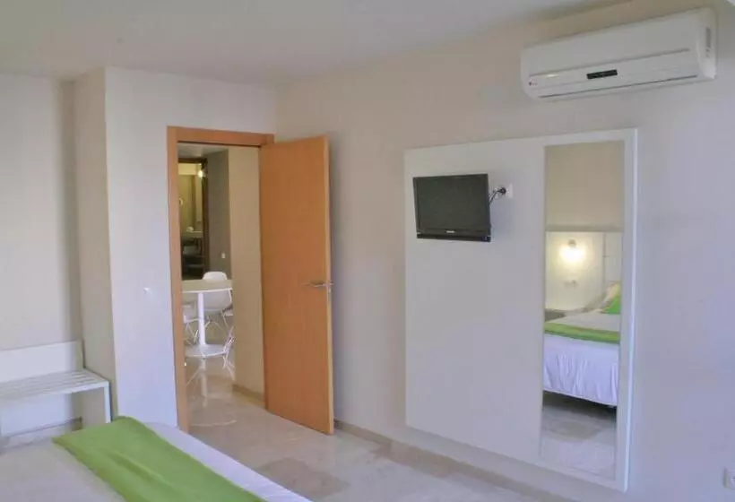 اتاق خانوادگی, L  Escala Resort