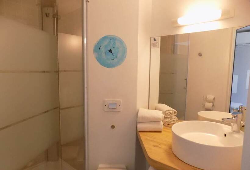 Номер Стандарт, Nestor Hotel Gap Et Restaurant