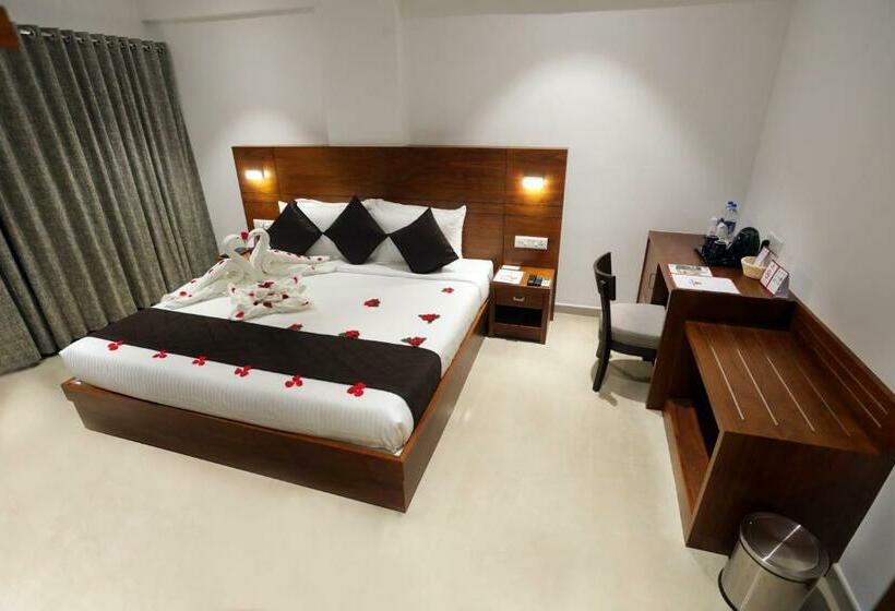 スタンダードシングルルーム, Iswarya Residency