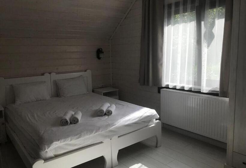 غرفة قياسية مطلة على الجبل, Villa Medova