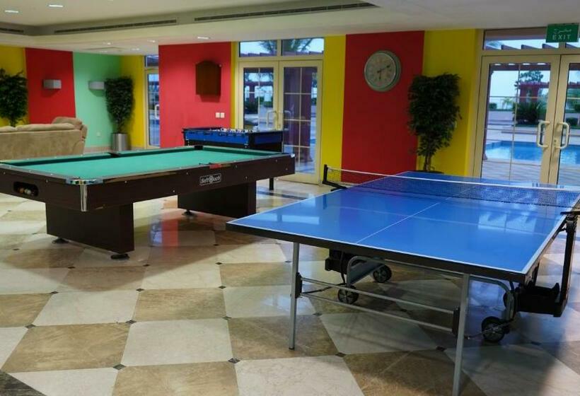 带1个卧室的带海景的公寓, Marina Two Apartment 201 With Direct Sea View