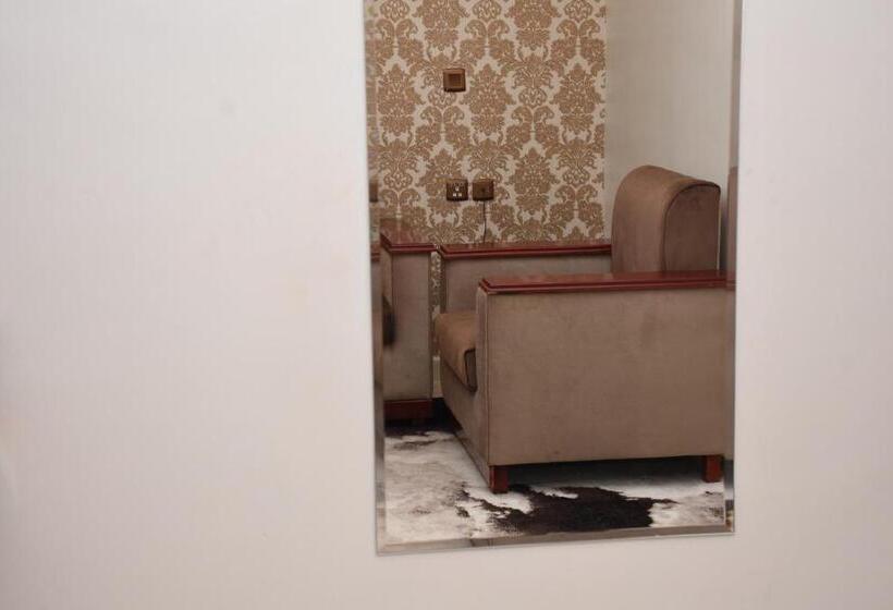 Номер Стандарт, Pearl Palace Hotel Suits