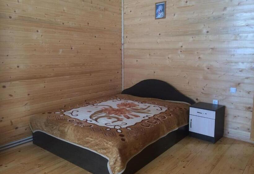 آپارتمان 3 خوابه, Mini Cottage