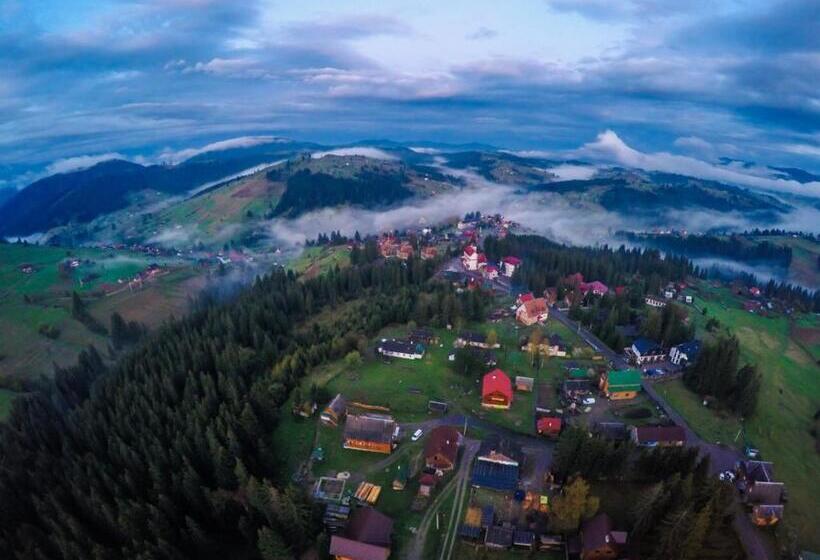 آپارتمان 3 خوابه, Mini Cottage