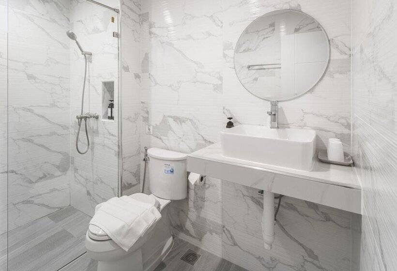 클래식 룸 킹 침대, Tree Tara