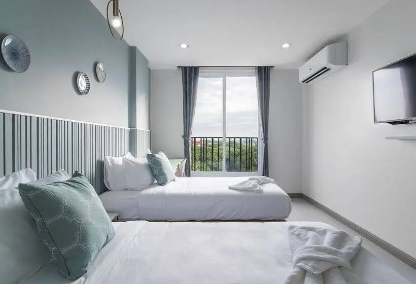 Quarto Clássico Cama King, Tree Tara