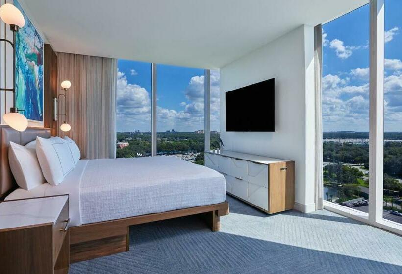 جناح سرير كينج, Walt Disney World Swan Reserve