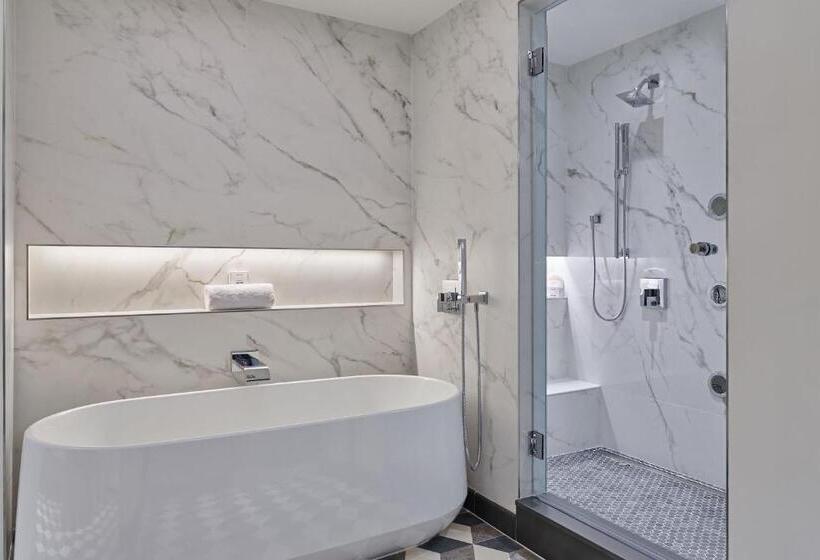 جناح رئاسى, Walt Disney World Swan Reserve