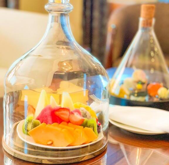 اتاق پرمیوم, Swissotel Al Murooj Dubai