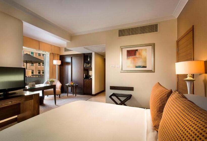 Номер Премиум, Swissotel Al Murooj Dubai