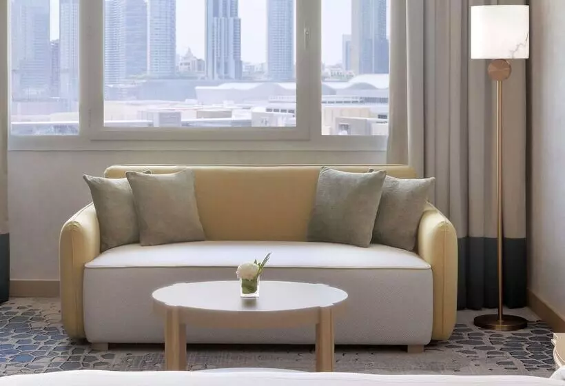 اتاق پرمیوم, Swissotel Al Murooj Dubai
