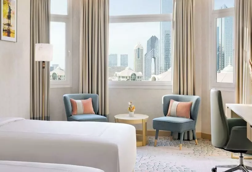 اتاق لوکس, Swissotel Al Murooj Dubai