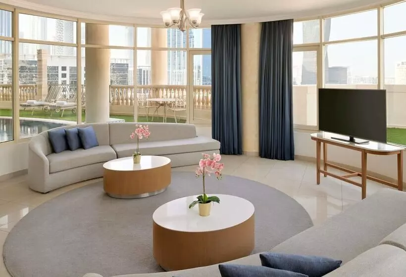 اتاق پنت هاوس, Swissotel Al Murooj Dubai