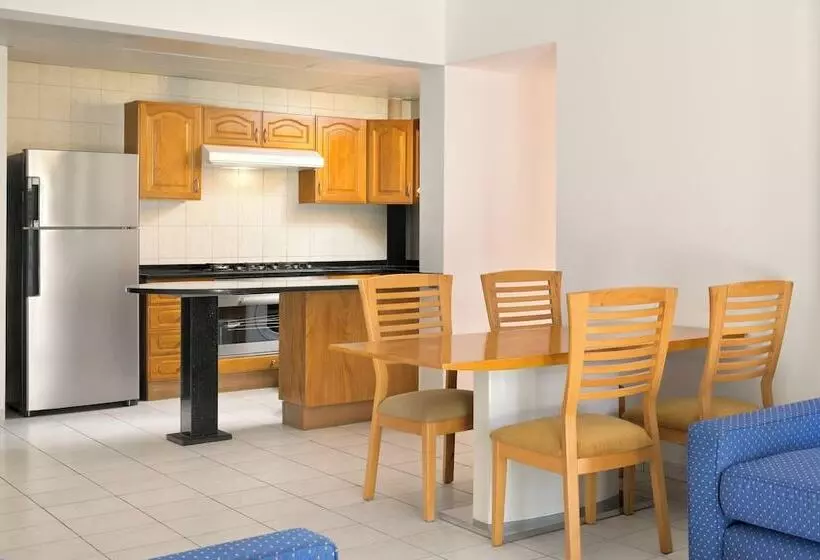 اتاق پنت هاوس, Swissotel Al Murooj Dubai