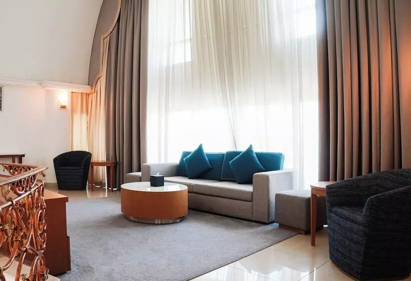 اتاق پنت هاوس, Swissotel Al Murooj Dubai