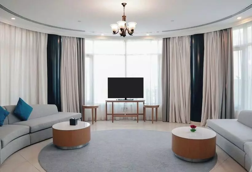 اتاق پنت هاوس, Swissotel Al Murooj Dubai