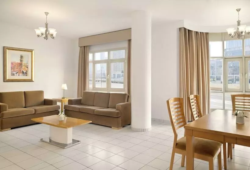 3 Bedroom Duplex Apartment, Swissotel Al Murooj Dubai