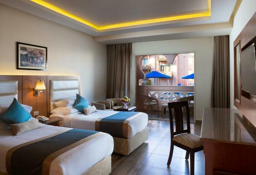 اتاق استاندارد سه نفره, Pickalbatros Aqua Park Resort Hurghada