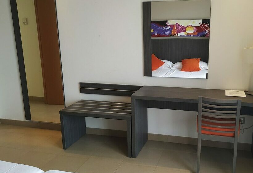 Quarto Estandar, Alcocebre Suites