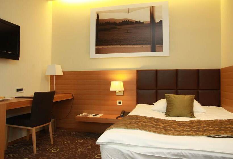 اتاق استاندارد یک نفره, Balnea Superior  Terme Krka