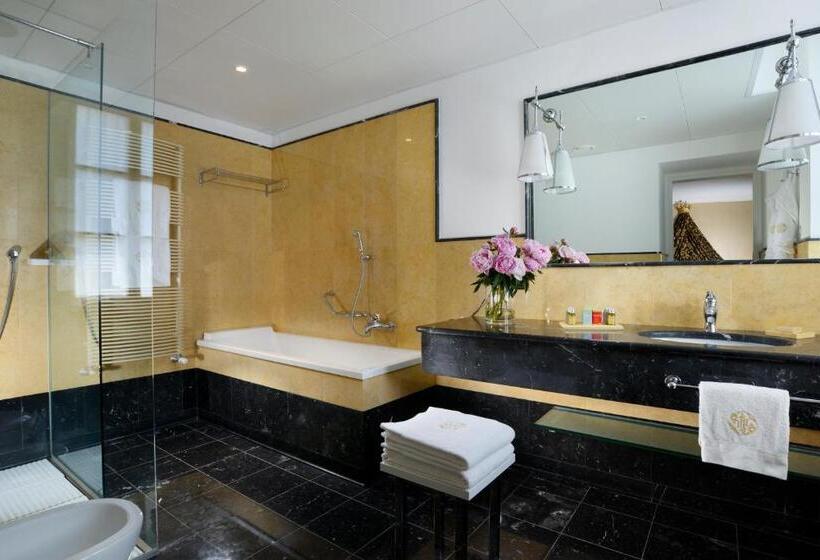 جناح جونيور, Castello Dal Pozzo