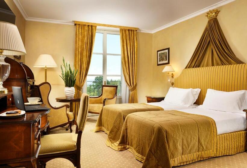 جناح جونيور, Castello Dal Pozzo