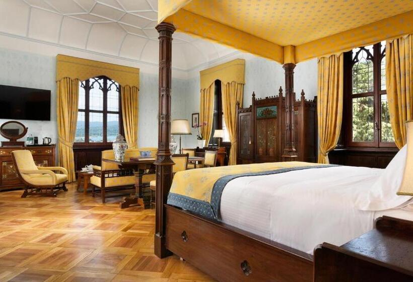 جناح مطل على البحيرة, Castello Dal Pozzo