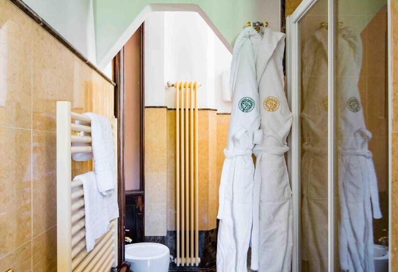 غرفة قياسية مطلّة علي الحديقة, Castello Dal Pozzo