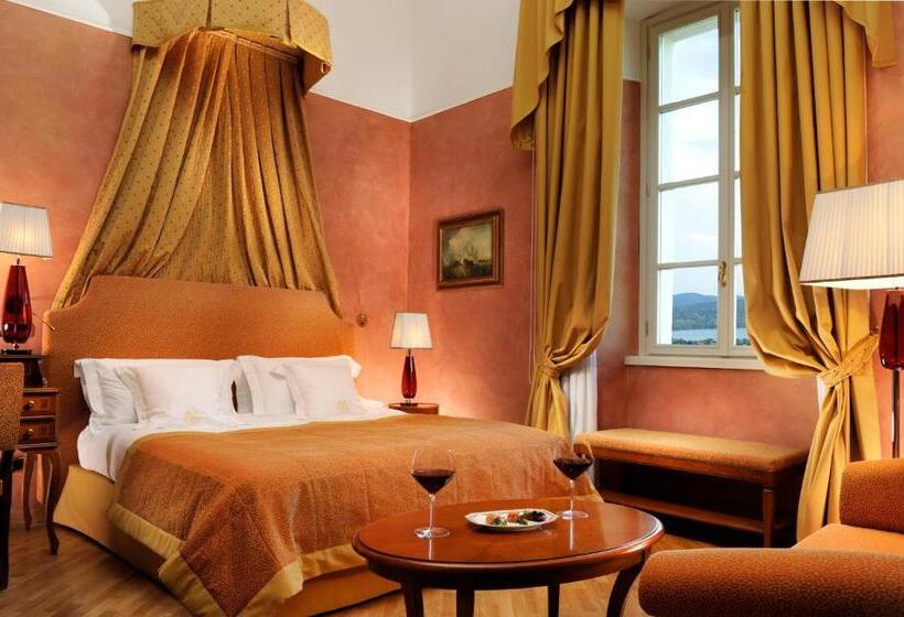 Номер Deluxe Вид на Сад, Castello Dal Pozzo