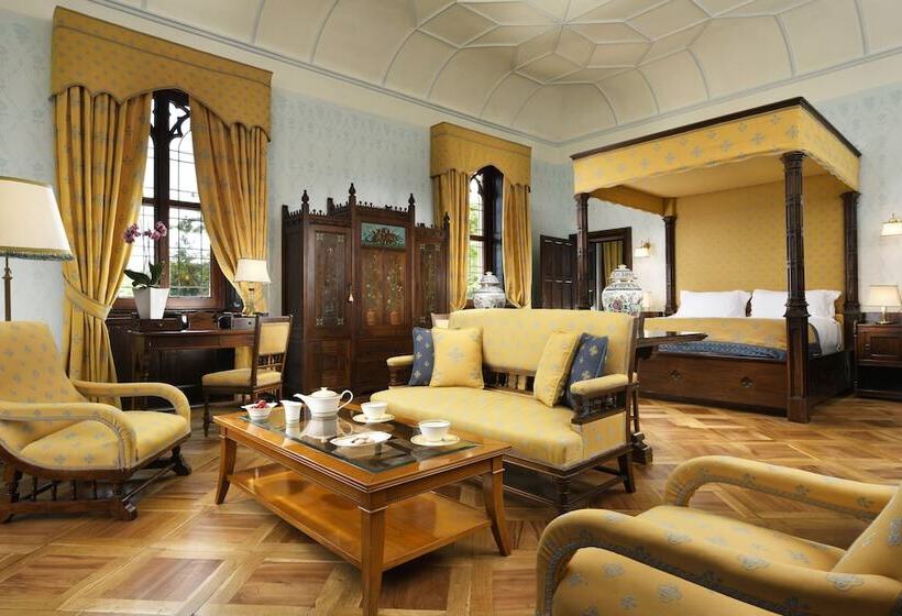 جناح مطل على البحيرة, Castello Dal Pozzo