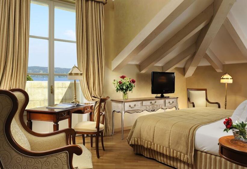 جناح مطل على البحيرة, Castello Dal Pozzo