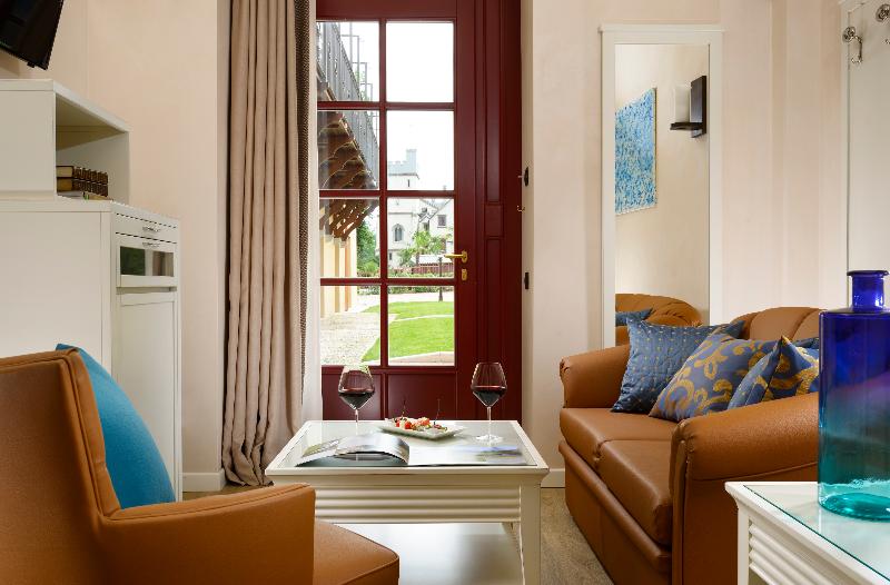 جناح, Castello Dal Pozzo