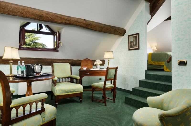 جناح, Castello Dal Pozzo