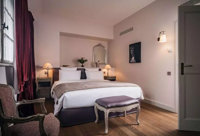 Suite, Cour Du Corbeau Strasbourg  Mgallery