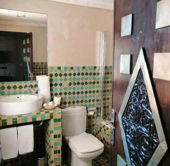 سوییت لوکس, Dellarosa Boutique Hotel And Spa