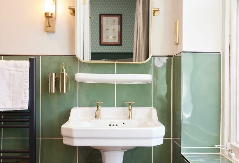 חדר סטנדרט, Dog And Partridge By Greene King Inns