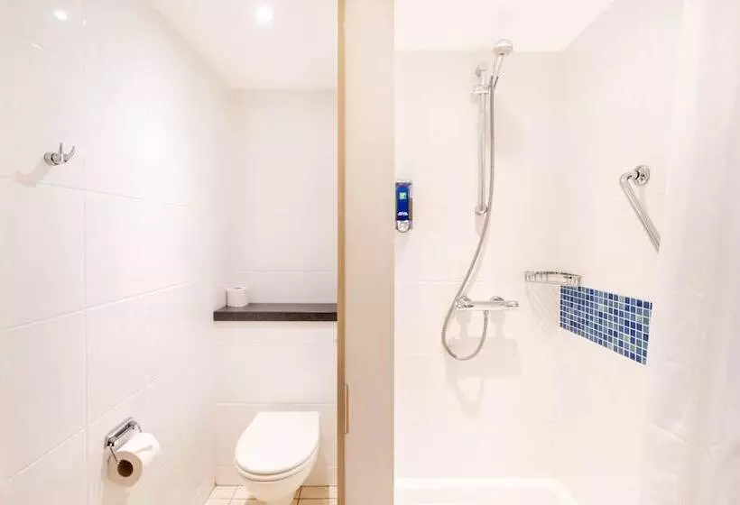 اتاق استاندارد, Holiday Inn Express Dundee, An Ihg