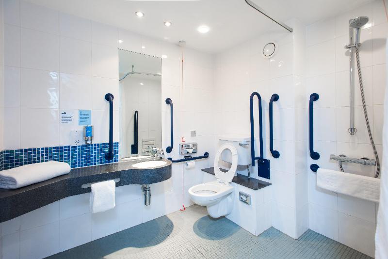适合残疾人使用的标准间, Holiday Inn Express Lincoln City Centre, An Ihg