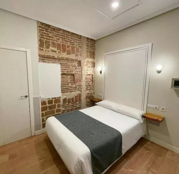 اتاق عادی اینتریور, Hostal Madrid