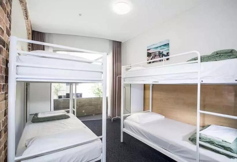 Bed in Shared Room with Shared Bathroom, Nomads Sydney