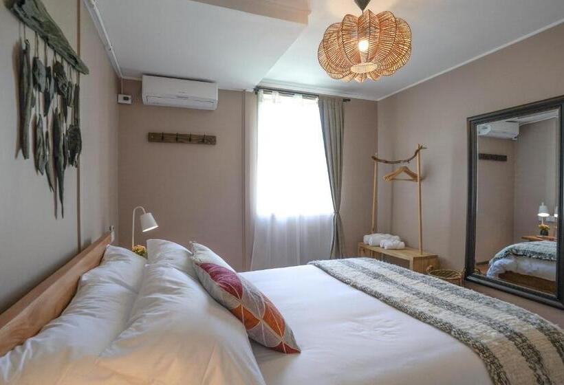 غرفة قياسية حمام مشترك, Socialtel Plaza Pucón   Formerly Selina Plaza Pucón