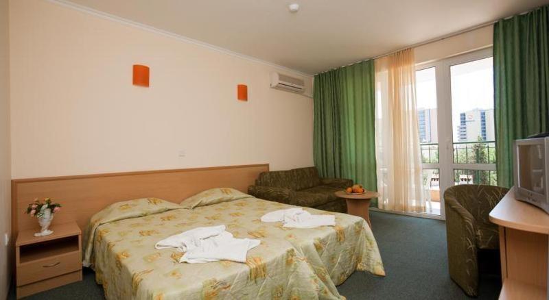 Номер Стандарт, Sunny Day Club