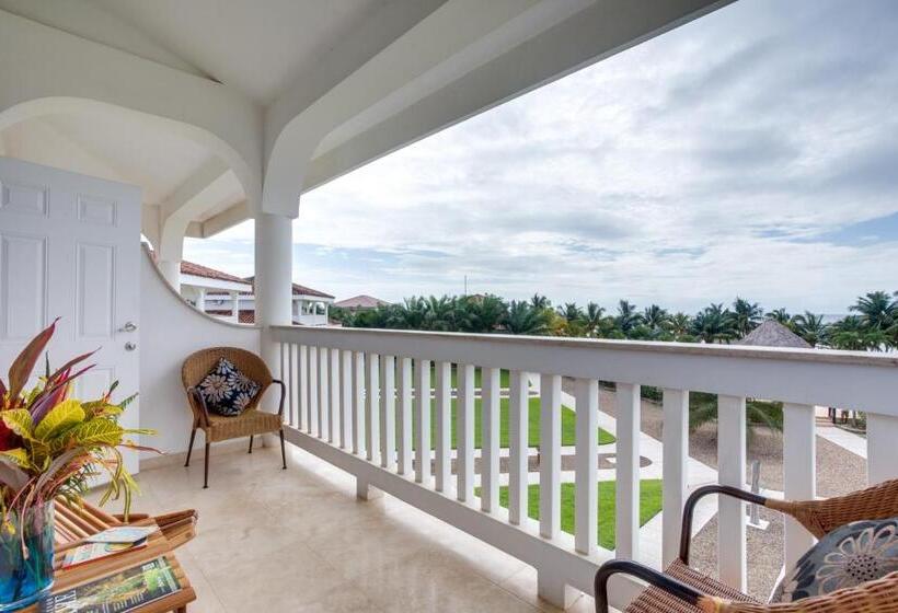 מיטת קינג בסוויטה, The Placencia