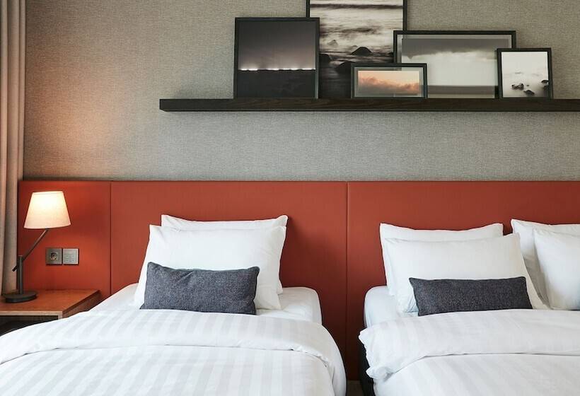 חדר משפחתי דלוקס, The Suites Hotel Jeju