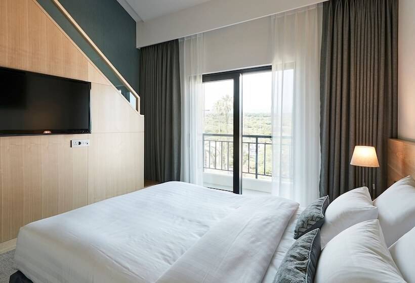 חדר דופלקס, The Suites Hotel Jeju