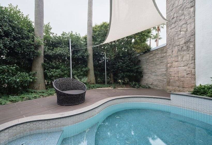 חדר משפחתי, The Suites Hotel Jeju